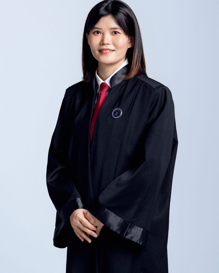 李红